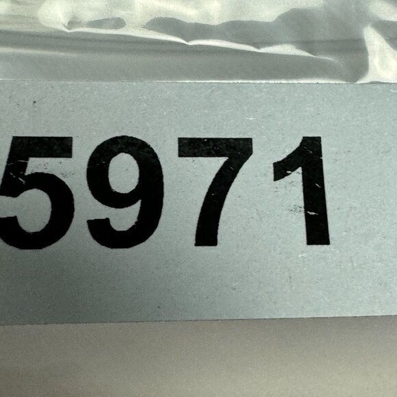 L.L.Bean Men’s L Salmon Gingham Short Sleeve Button-Up Shirt Classic Fit - Picture 7 of 7